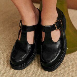 Sezane Black Violet Babies - Size 8 Glossy Black